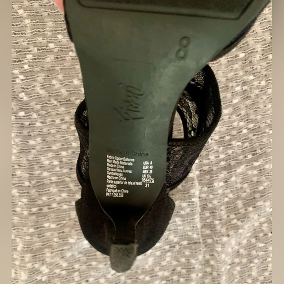 FIONI Clothing Black Lace Heels Payless  Shoes NWOT - Size 8 - Picture 11 of 11